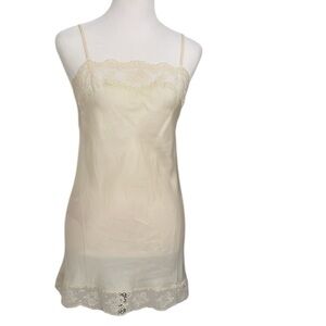 Vintage 60’s Fischer Elegant Silk blend Cream w Imported Lace Slip Dress